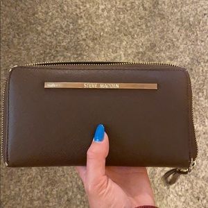 STEVE MADDEN WALLET